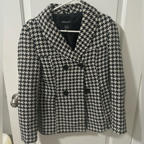 Michael P Coat black and white - Picture 1 of 3